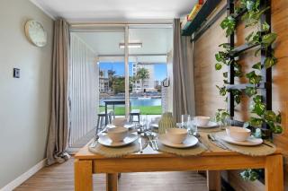 The Retro Reef - Games & Vibes - 0