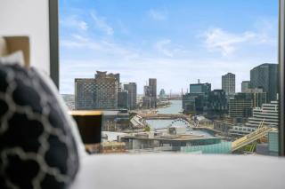 Queensbridge - Modern 1BR Apt in Central Southbank - 9