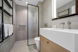 Queensbridge - Modern 1BR Apt in Central Southbank - 5
