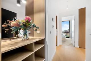 Queensbridge - Modern 1BR Apt in Central Southbank - 1