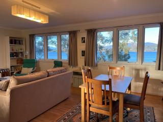 Anchorage Waterfront Retreat - 3