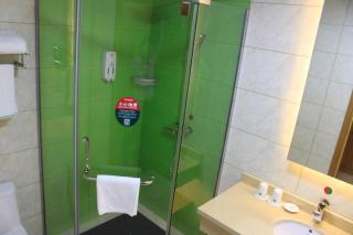 GreenTree Inn Ningbo Hangzhou Wan New District Lishi Square Business Hotel - 1