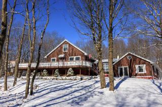InDoor HotTub Pocono Mountains Home - 0