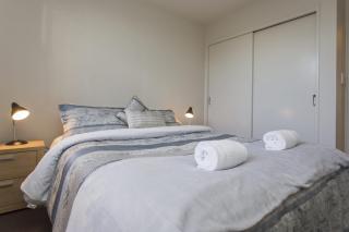 The Strandon - loft style central apartment - 7