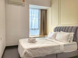 R&F Princess Cove 2BR Sea View JB-SG CIQ Malls - 1