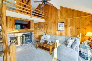 4 Mi to Mt Snow Resort! Family Condo with Balcony - 6