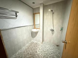 Pondok Jatim Park Hotel & Cafe - 4