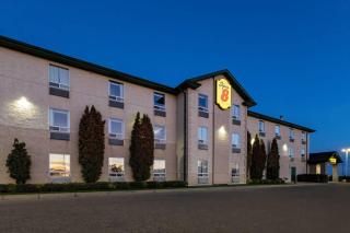 Super 8 by Wyndham Prince Albert - 5