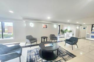 Days Inn by Wyndham Houston - 9