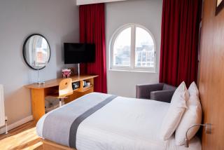 Ramada by Wyndham Belfast - 2