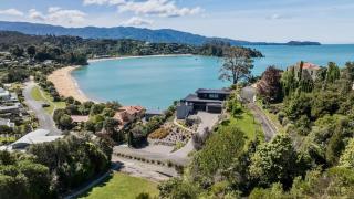 Kaiteri Sands Retreat - 9