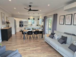 Charming Meets Modern with Private Garden Retreat - 0