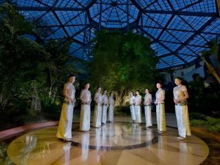 Hangzhou The First World Hotel - 4