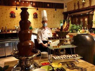 Hangzhou The First World Hotel - 1