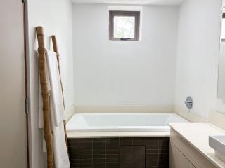 La Residence with LOV - 0