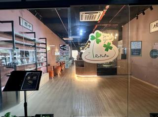 White Haven Retreat Big TV FREE Carpark Near1U Mrt - 9