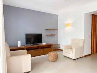 La Residence with LOV - 8