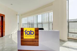 FabHotel The Royal Kishan Complex - 3