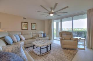 Barefoot Yacht Club Villas - 1-104 - 9