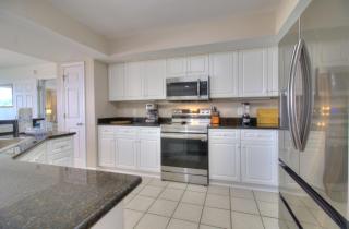 Barefoot Yacht Club Villas - 1-104 - 4