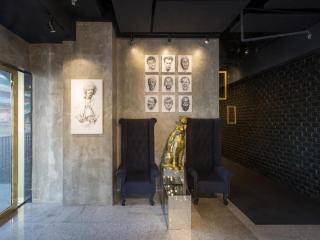 The Hulo Hotel & Gallery - 2