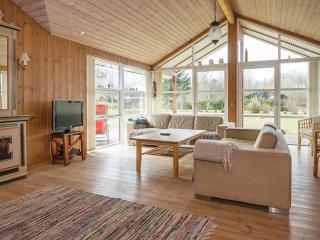 8 person holiday home in Glesborg - 2