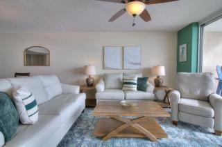 Crescent Shores South - 511 - 4