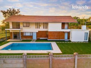 StayLeisurely The Flint House 3BHK, Murbad - 0