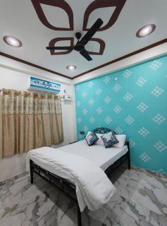 Yash Paying Guest House - 9