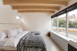 Luxury Houseboat-apartment In The Historic Center - 4