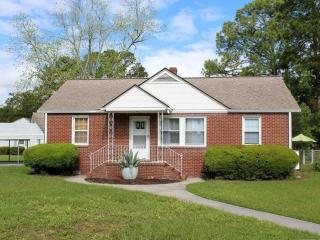 Thunderbolt Cottage - 1