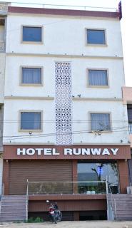 Hotel Runway - 1