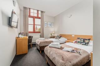 Pałac nad Jeziorem - 6