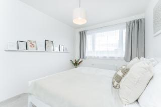 Rentero Warm & Cozy Stay in Prague, By the River - Praga - 3