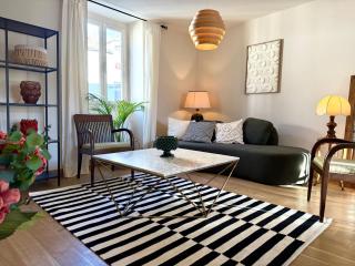 Casa Luna Burgundy - 3