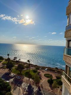 Beach apartment on Nitsa street - 0