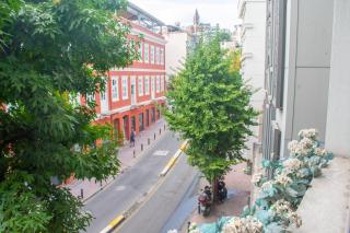 Firuzaa Retreat Studio In Beyolu - 6