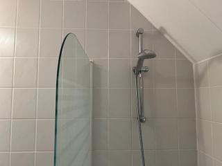 Koolmees - Between the trees! - 8