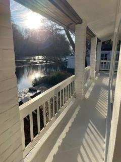 Seehaus mit Kamin und Hot Tub - 2