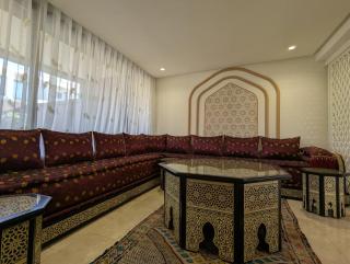 Seafront Luxury Villa with Amazing pool! - 1