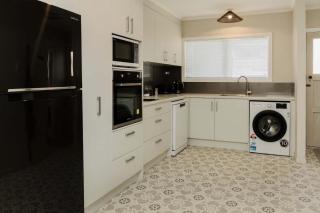 Carrington Central - townhouse in New Plymouth CBD - 5