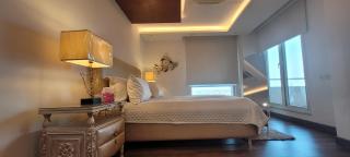 Goldcrest Luxury Apartments - 4