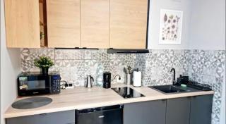 City Host Wólczańska - 8