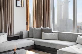 Luxury 2BR Walk-In Closet Full Burj Khalifa View - 1