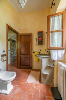 Historic Farmhouse In The Hills Of Arezzo - 6