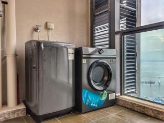 R&F Princess Cove 2BR Sea View JB-SG Spacious - 6