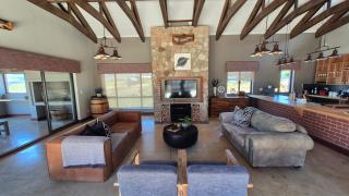 808 Highland Gate - 5