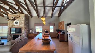 808 Highland Gate - 5