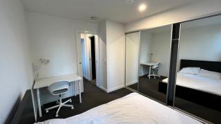 Comfort & Space in a Central Two-Floor Apartment - 6