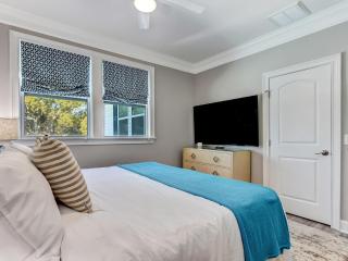 Beachside Villa Collection - 4 Bedroom - 1